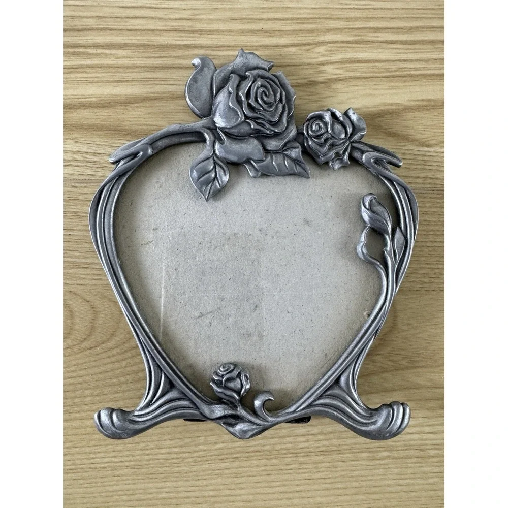 Ornate Silver Tone Heart Picture Frame Raised Roses Victorian Floral Tabletop